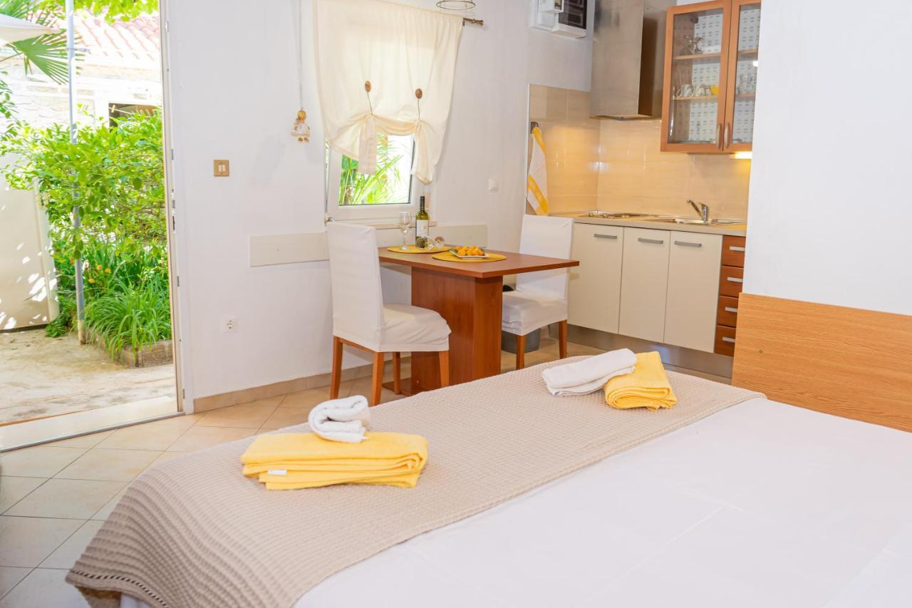Eleonora Apartments Zadar Bagian luar foto