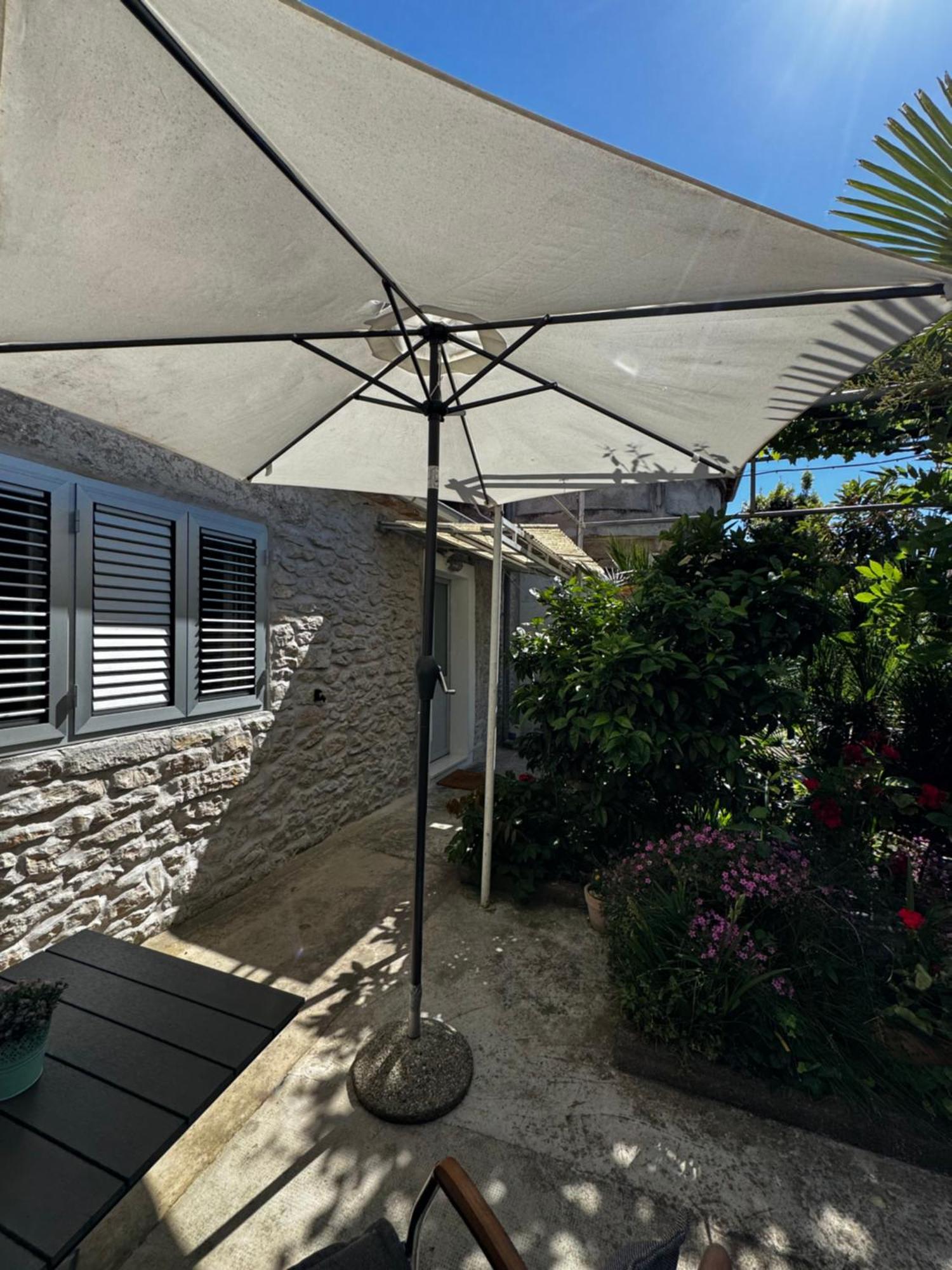 Eleonora Apartments Zadar Bagian luar foto